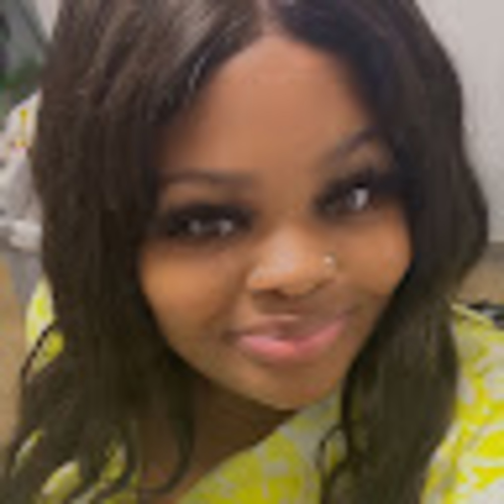 Meet your Posher, Jamira